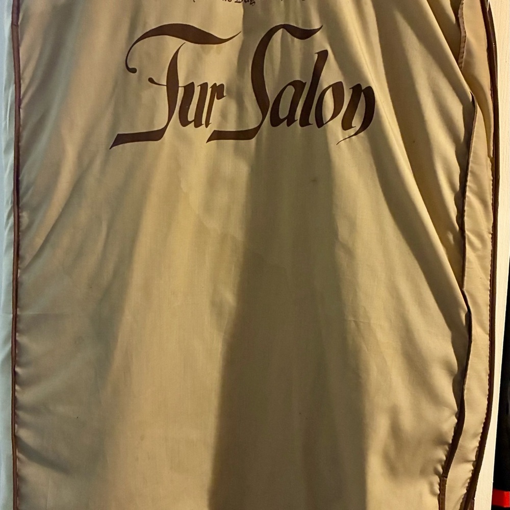 Fur Salon Cream Women's Coat